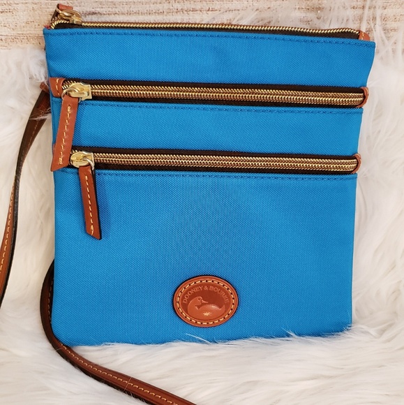 Dooney & Bourke Handbags - Dooney & Bourke Crossbody Bag - Travel Bag